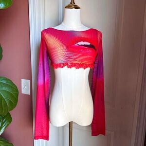 Finesse Studios Lip Shirt